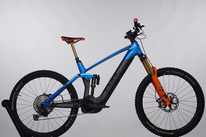 CUBE Stereo Hybrid 160 HPC Actionteam 750 27.5