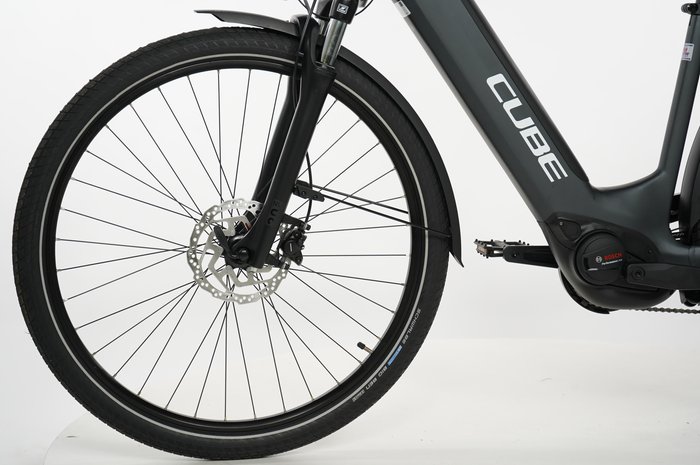 CUBE Touring Hybrid ONE 625