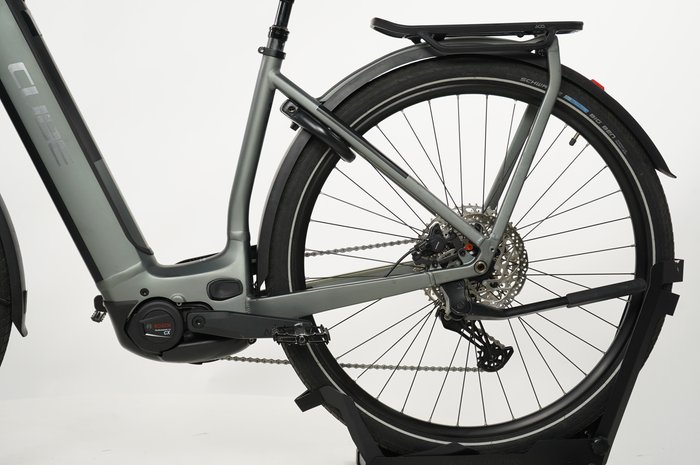 CUBE Kathmandu Hybrid Pro 750