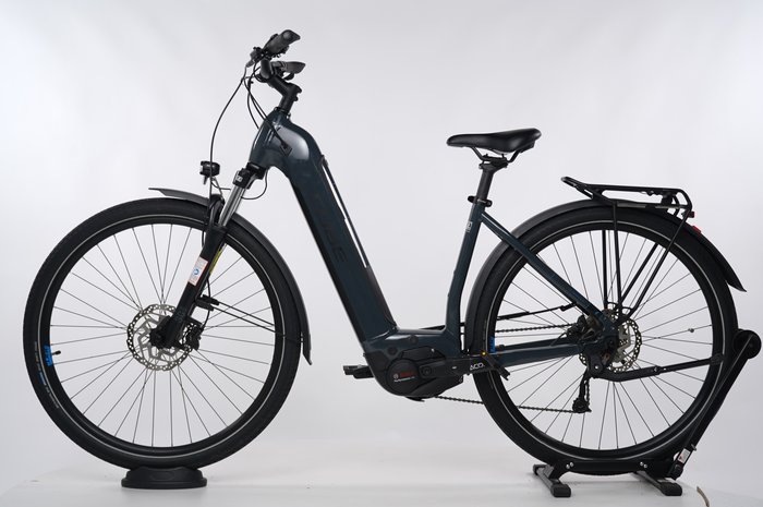 Cube Touring Hybrid ONE 625