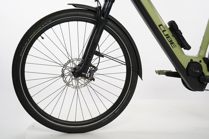 CUBE Kathmandu Hybrid SLX 750