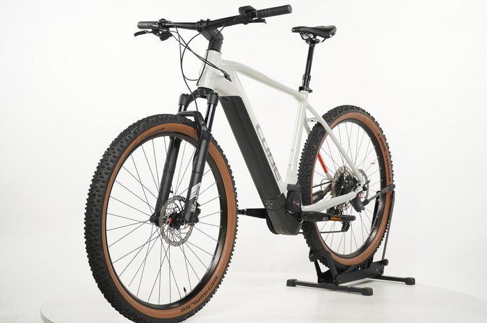 CUBE Reaction Hybrid Pro 500