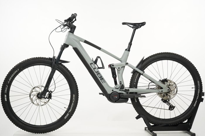 CUBE Stereo Hybrid 140 HPC Pro 625