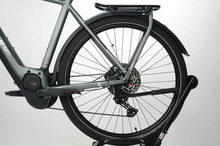 Cube Kathmandu Hybrid Pro 750