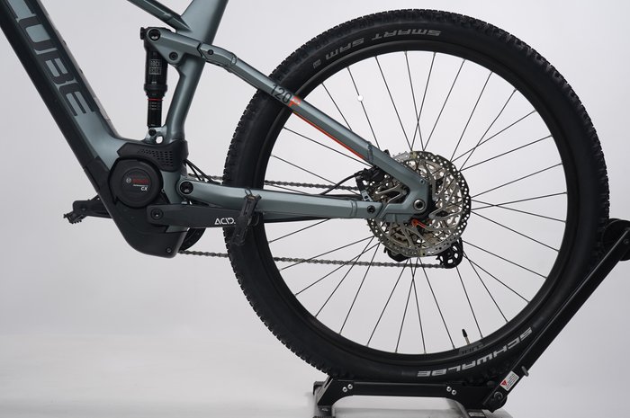 Cube Stereo Hybrid 120 Pro 625