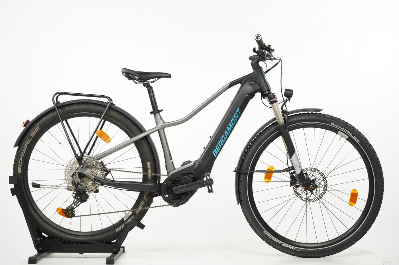 https://images.cdn.europe-west1.gcp.commercetools.com/b8f70299-e4ee-4e48-8388-0bd81b1aed37/img-ps-8vTMb-zoom.jpg
