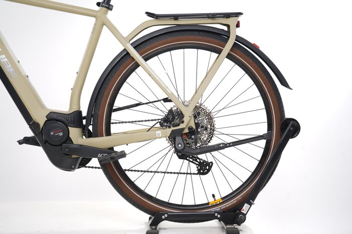 Cube Kathmandu Hybrid Pro 500
