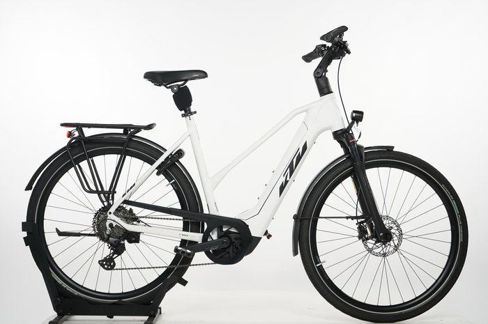 KTM Cento 10 Plus