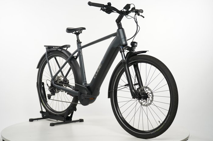 CUBE Touring Hybrid Pro 625