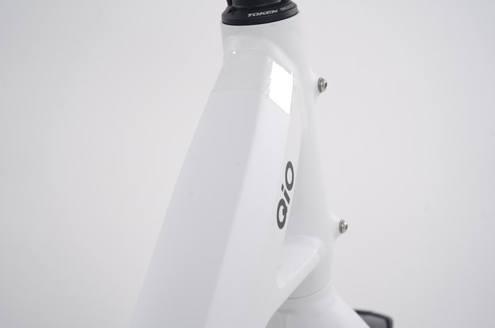 Qio Eins A-8