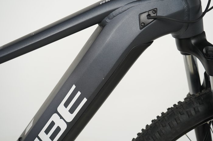 CUBE Reaction Hybrid Performance 500