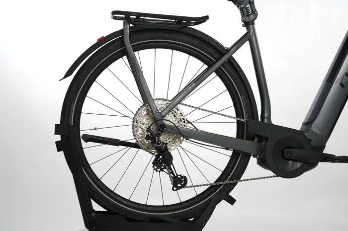 CUBE Kathmandu Hybrid SLT 750