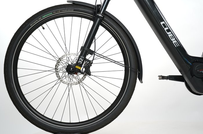 CUBE Kathmandu Hybrid EXC 750