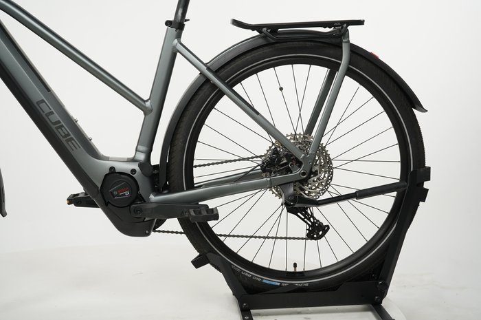 CUBE Kathmandu Hybrid Pro 625