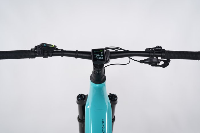 Cube Reaction Hybrid SLT 750