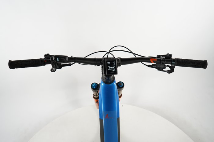 CUBE Stereo Hybrid 140 HPC Actionteam 750