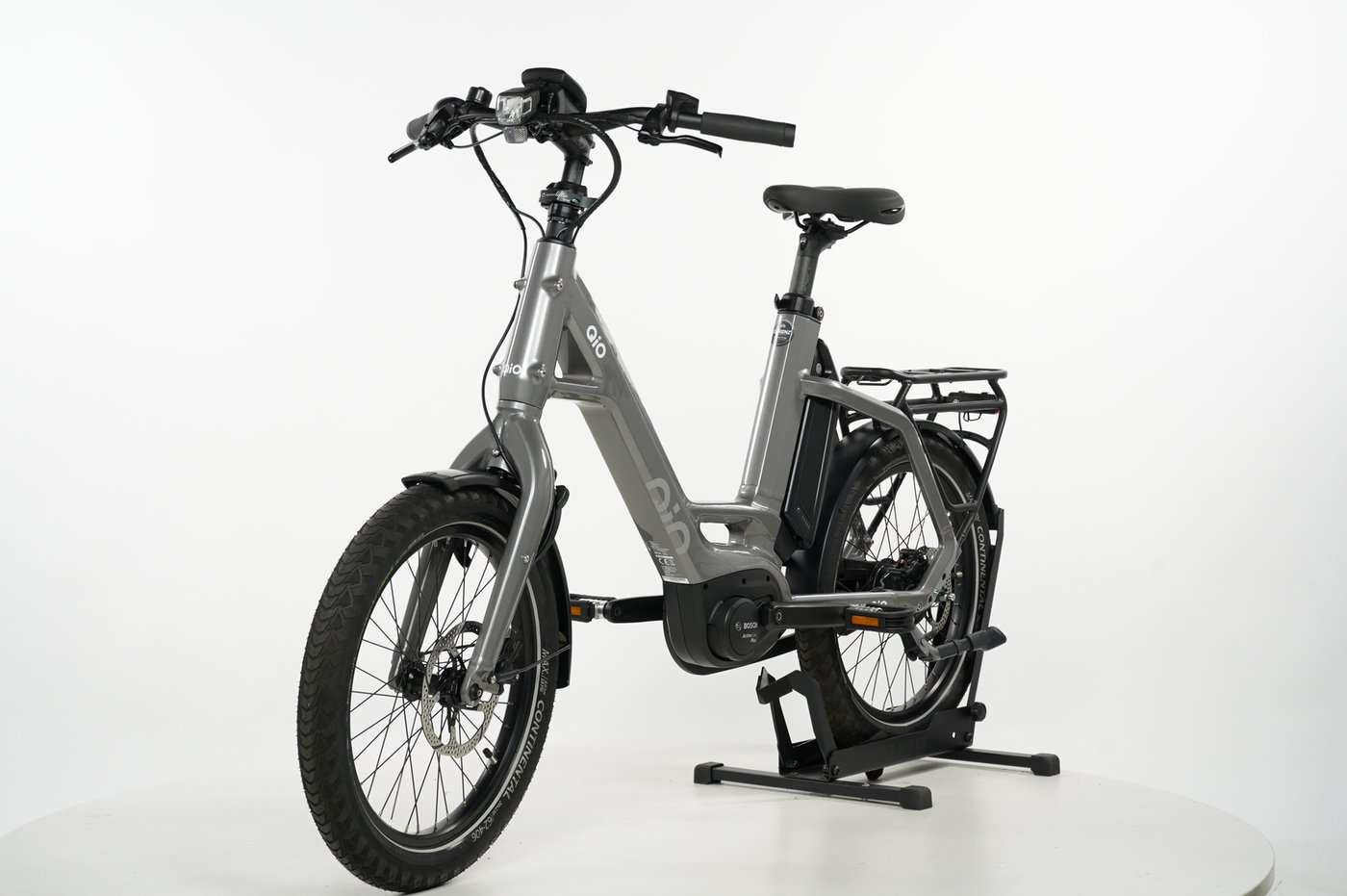 https://images.cdn.europe-west1.gcp.commercetools.com/b8f70299-e4ee-4e48-8388-0bd81b1aed37/img-tBB-2kx--zoom.jpg