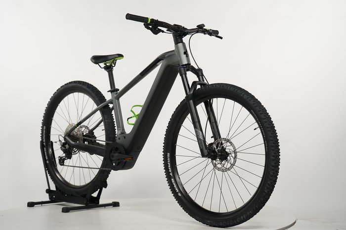CUBE Reaction Hybrid Pro 750