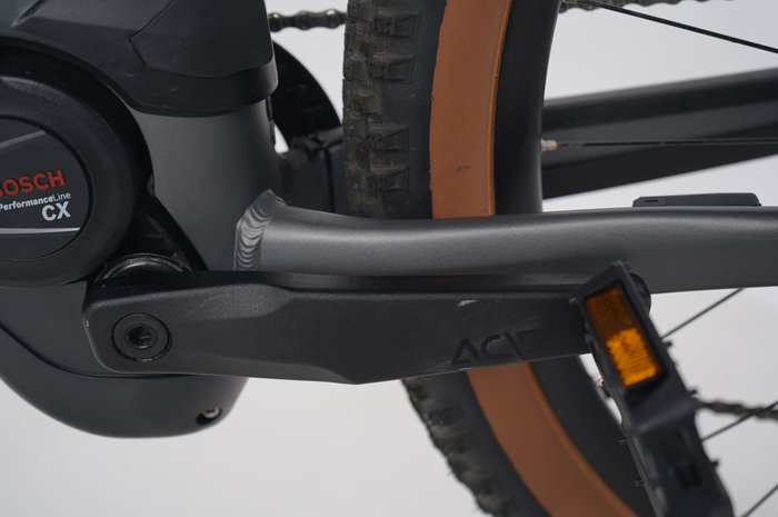 Cube Reaction Hybrid SLT 750 29