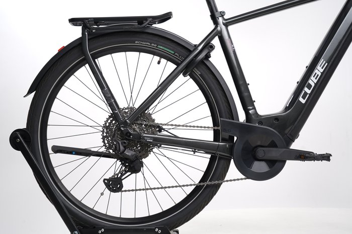 Cube Kathmandu Hybrid EXC 750