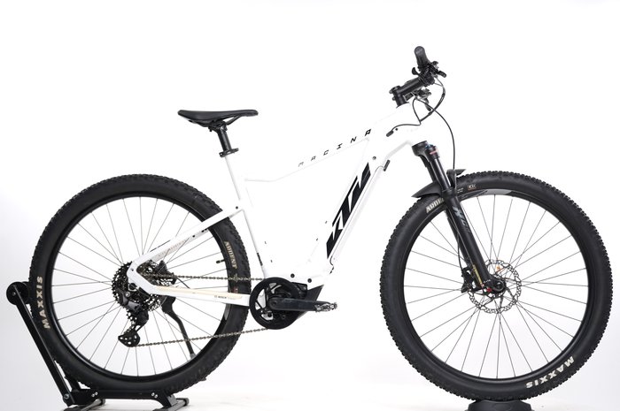 KTM Macina Race 591
