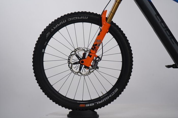 CUBE Stereo Hybrid 160 HPC Actionteam 750 27.5