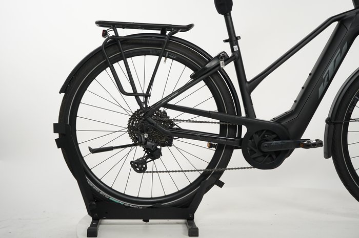 KTM Cento 10 Plus
