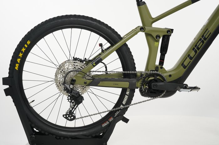 CUBE Stereo Hybrid 160 HPC Race 750 27.5