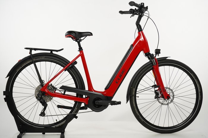 CUBE Supreme Sport Hybrid Pro 625 Easy Entry