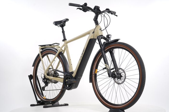 Cube Kathmandu Hybrid Pro 500