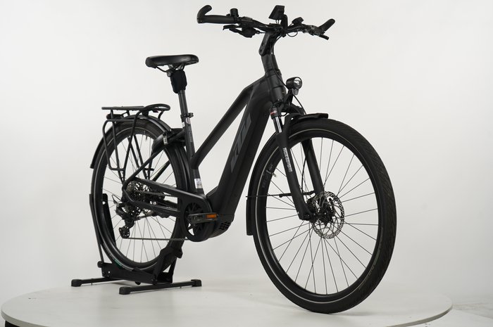 KTM Cento 10 Plus