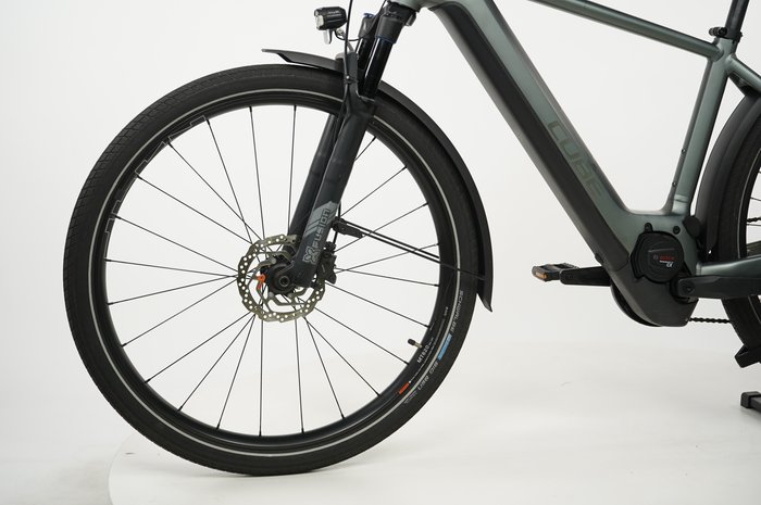 CUBE Kathmandu Hybrid Pro 750