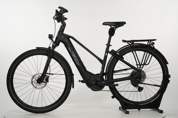 KTM Cento 10 Plus