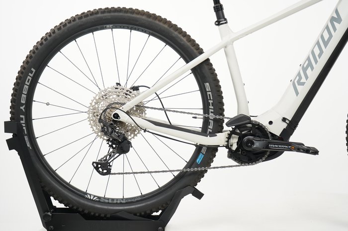 Radon Jealous Hybrid 10.0 CX 625