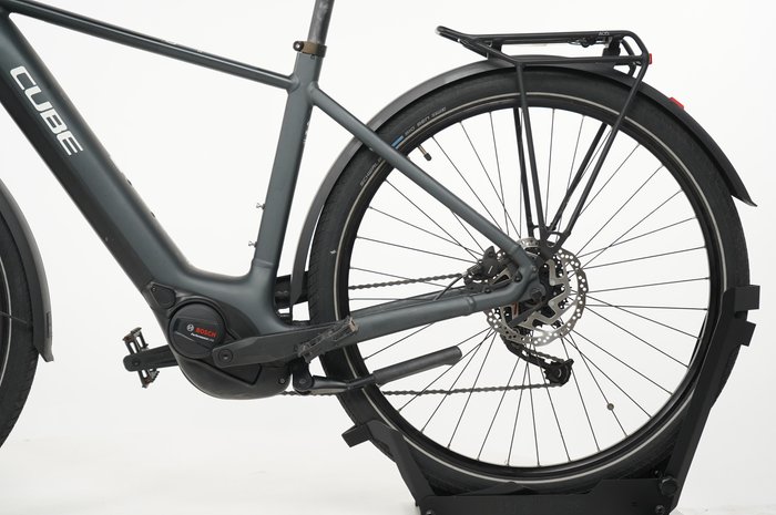CUBE Touring Hybrid ONE 625