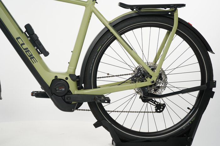 CUBE Kathmandu Hybrid SLX 750
