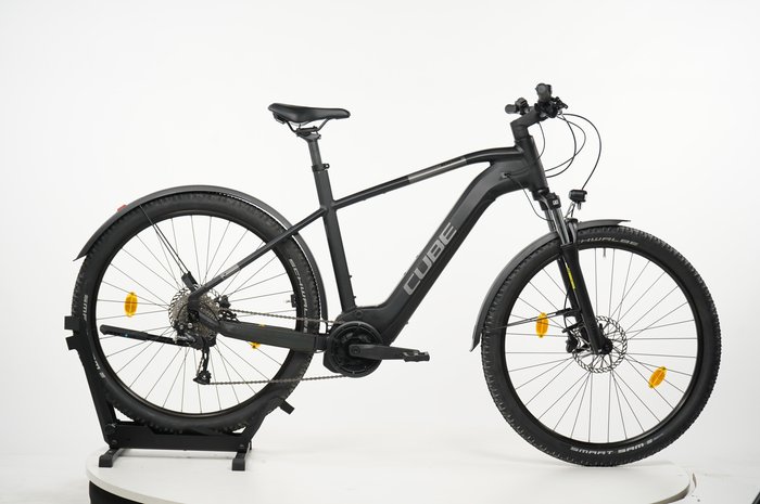 CUBE Reaction Hybrid Performance 500