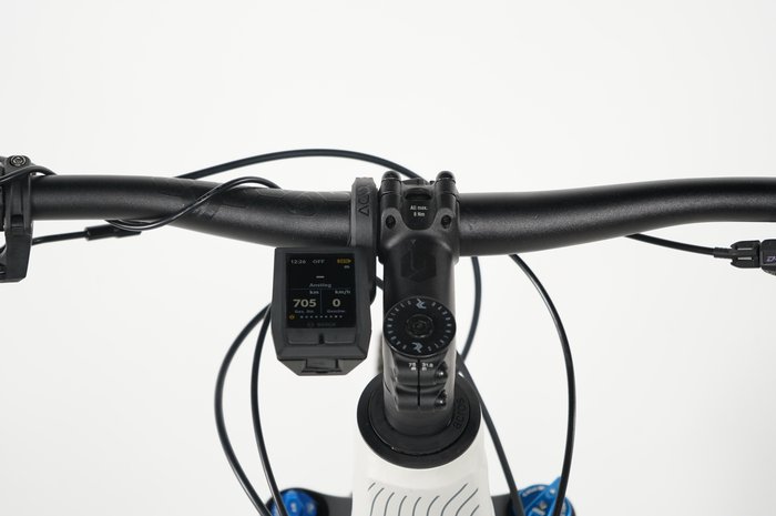 Radon Jealous Hybrid 10.0 CX 625