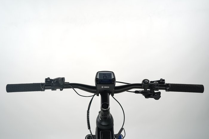 CENTURION Lhasa E R860i EQ