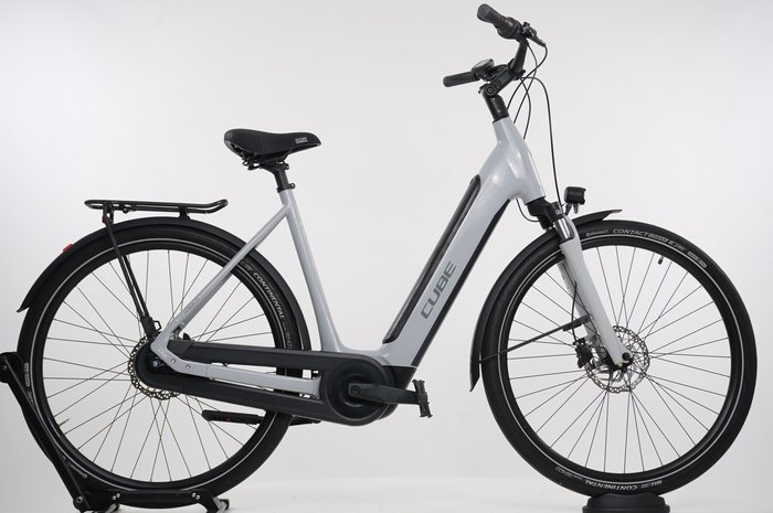 Cube Supreme Hybrid ONE 400 Easy Entry