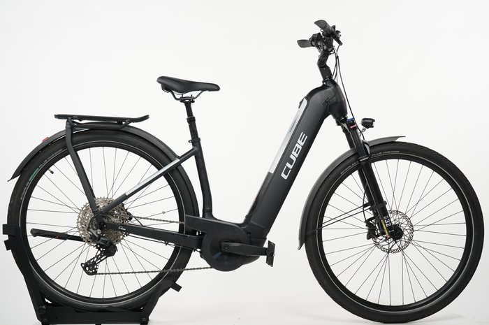 CUBE Kathmandu Hybrid EXC 750