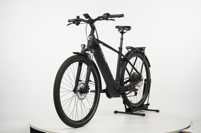 CUBE Touring Hybrid Pro 625