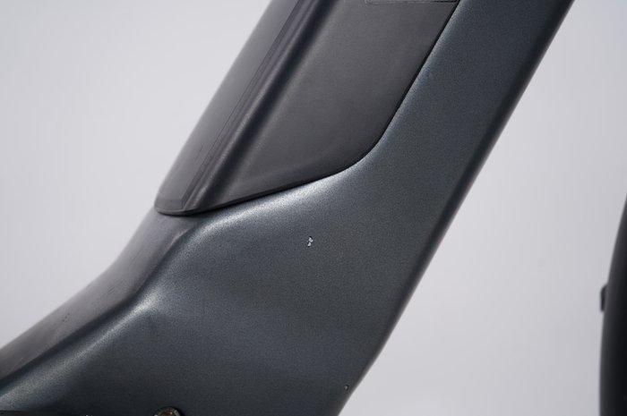 2R Manufaktur ELX 9 Alivio