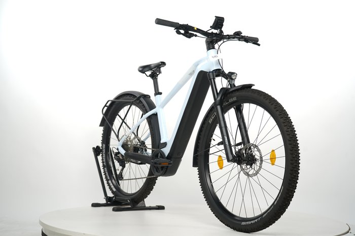 Cube Reaction Hybrid Pro 625