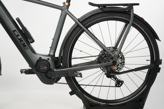 CUBE Kathmandu Hybrid SLT 750
