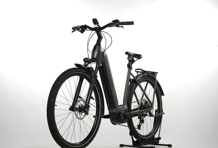 CUBE Kathmandu Hybrid SLT 750
