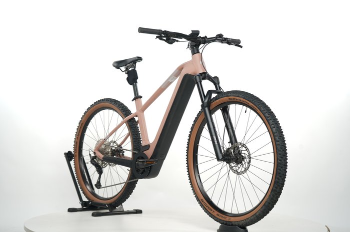 Cube Reaction Hybrid Pro 