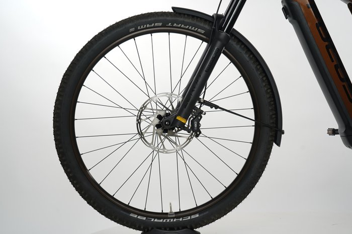FOCUS Thron² 6.8 EQP