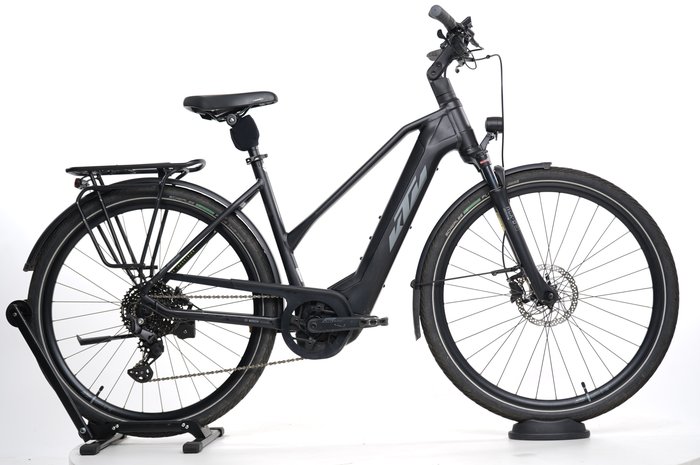 KTM Cento 10 Plus