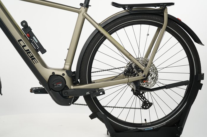 CUBE Kathmandu Hybrid Pro 625